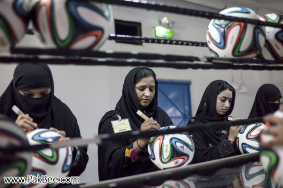 Fifa World Cup Soccer Ball to produce in Pakistan (12)